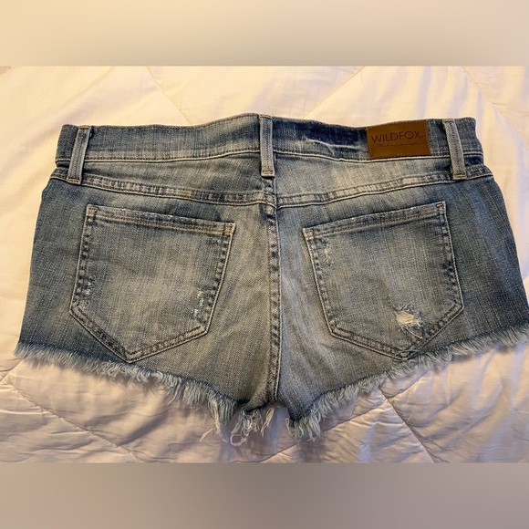 Wildfow Lara Shorts in Taboo 28 - Picture 2 of 7